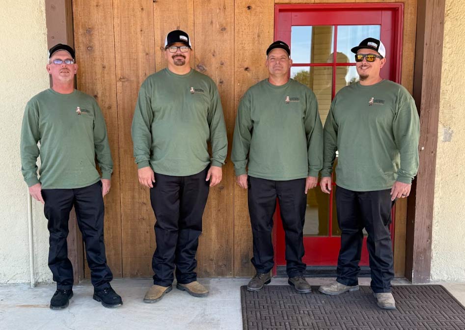 team of technicians of browns garage door repair in visalia ca<br />
